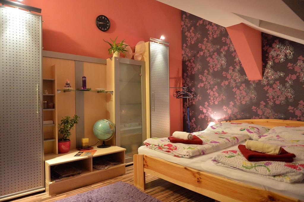 Sopron Eszter Apartman Εξωτερικό φωτογραφία