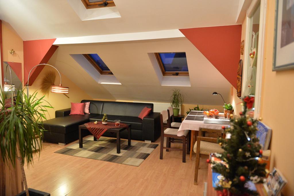 Sopron Eszter Apartman Εξωτερικό φωτογραφία