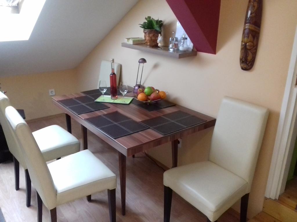 Sopron Eszter Apartman Εξωτερικό φωτογραφία