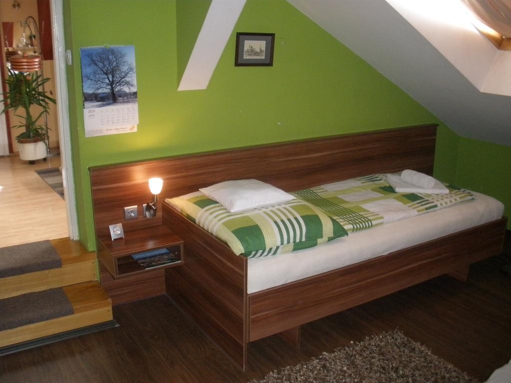 Sopron Eszter Apartman Εξωτερικό φωτογραφία
